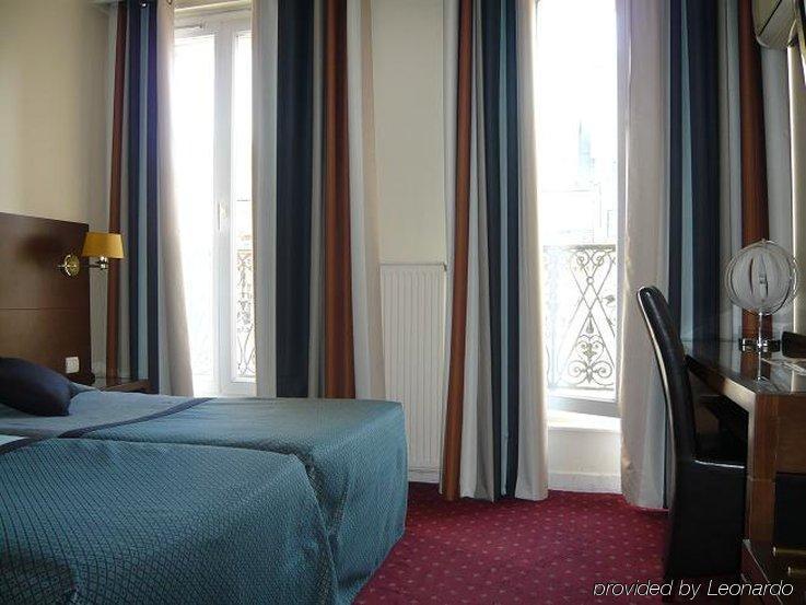 Hotel Paris Rivoli Room photo